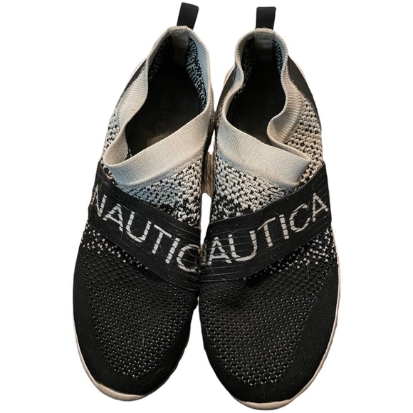Nautica Shoes - Well Worn Nautica Running shoes exercise sneakers size 8.5